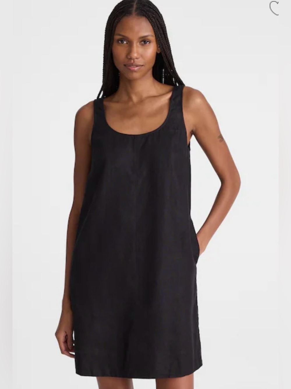 Madewell Scoopneck Mini Shift
Dress in 100% Linen